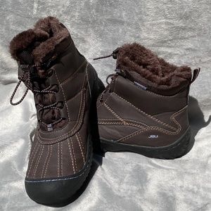 JBU Ladies brown boots size 9